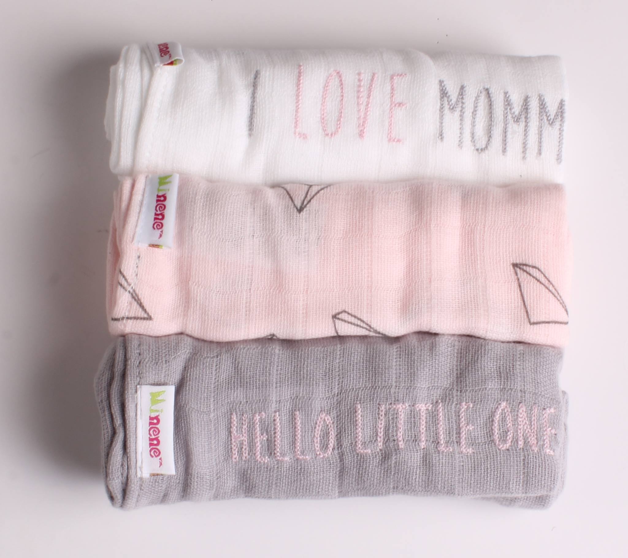 Super Special Newborn Gift Box - Cream Floral Bedding !