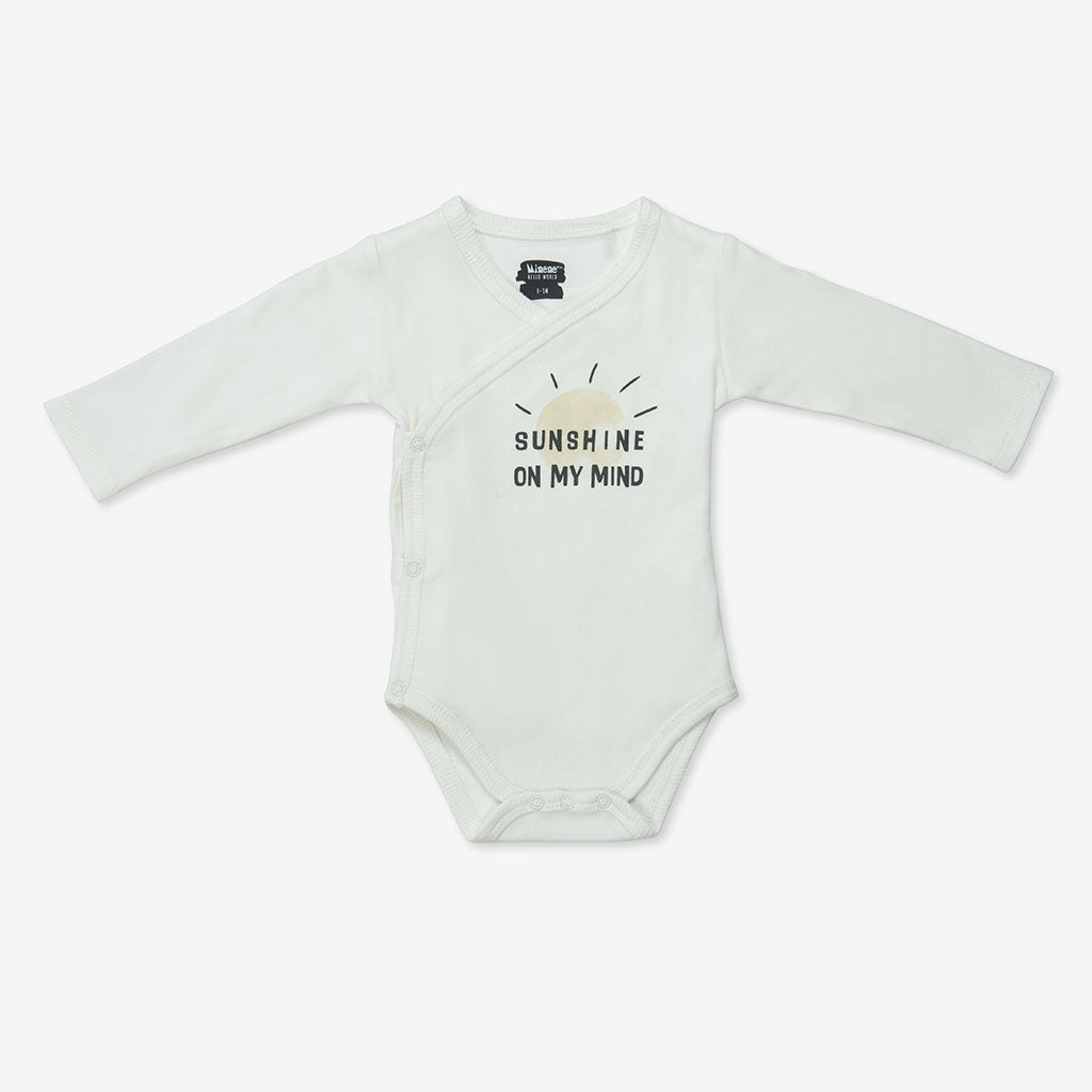 Chic Newborn Gift Set
