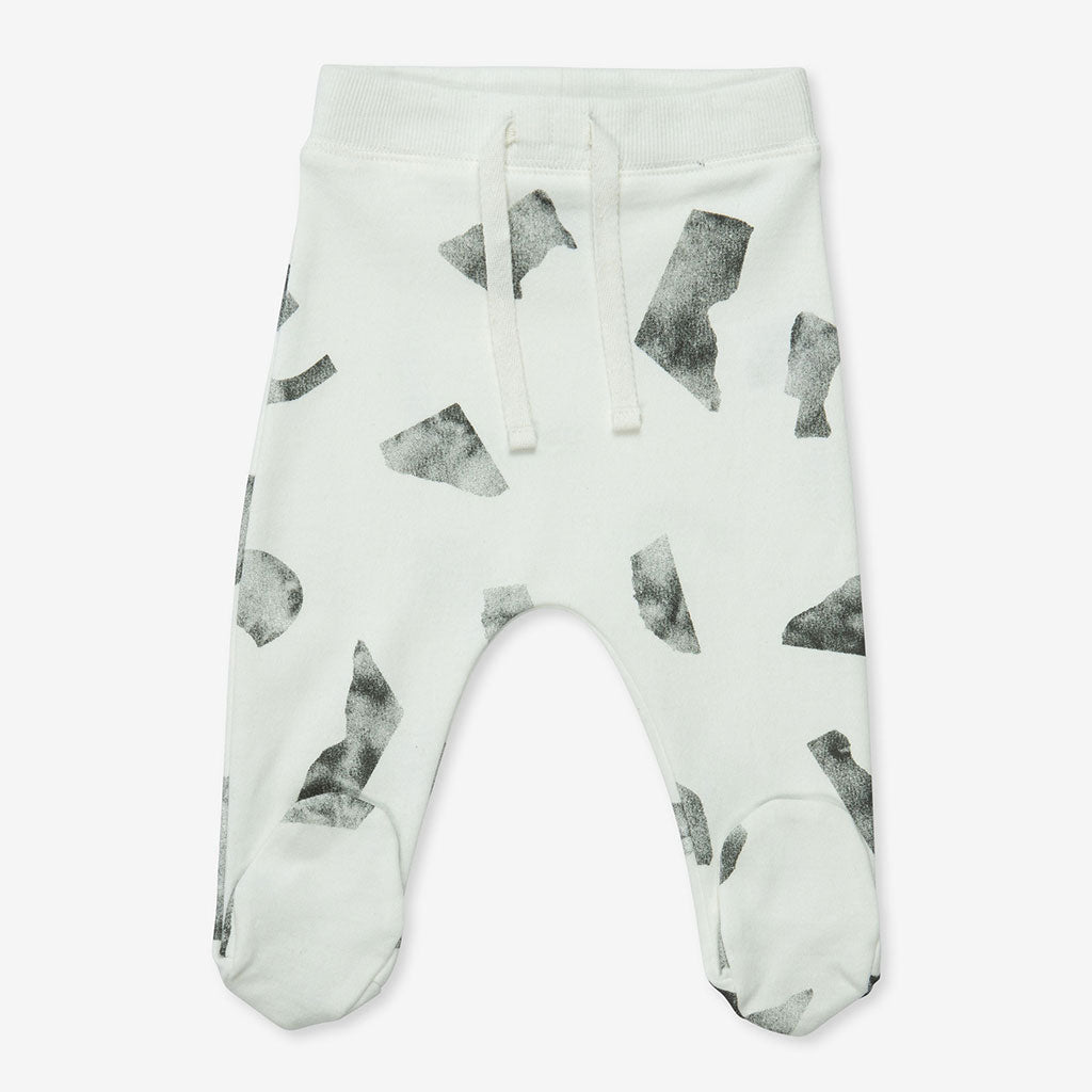 Chic Newborn Gift Set