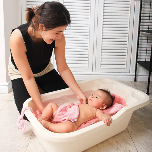 乳幼児の入浴サポート