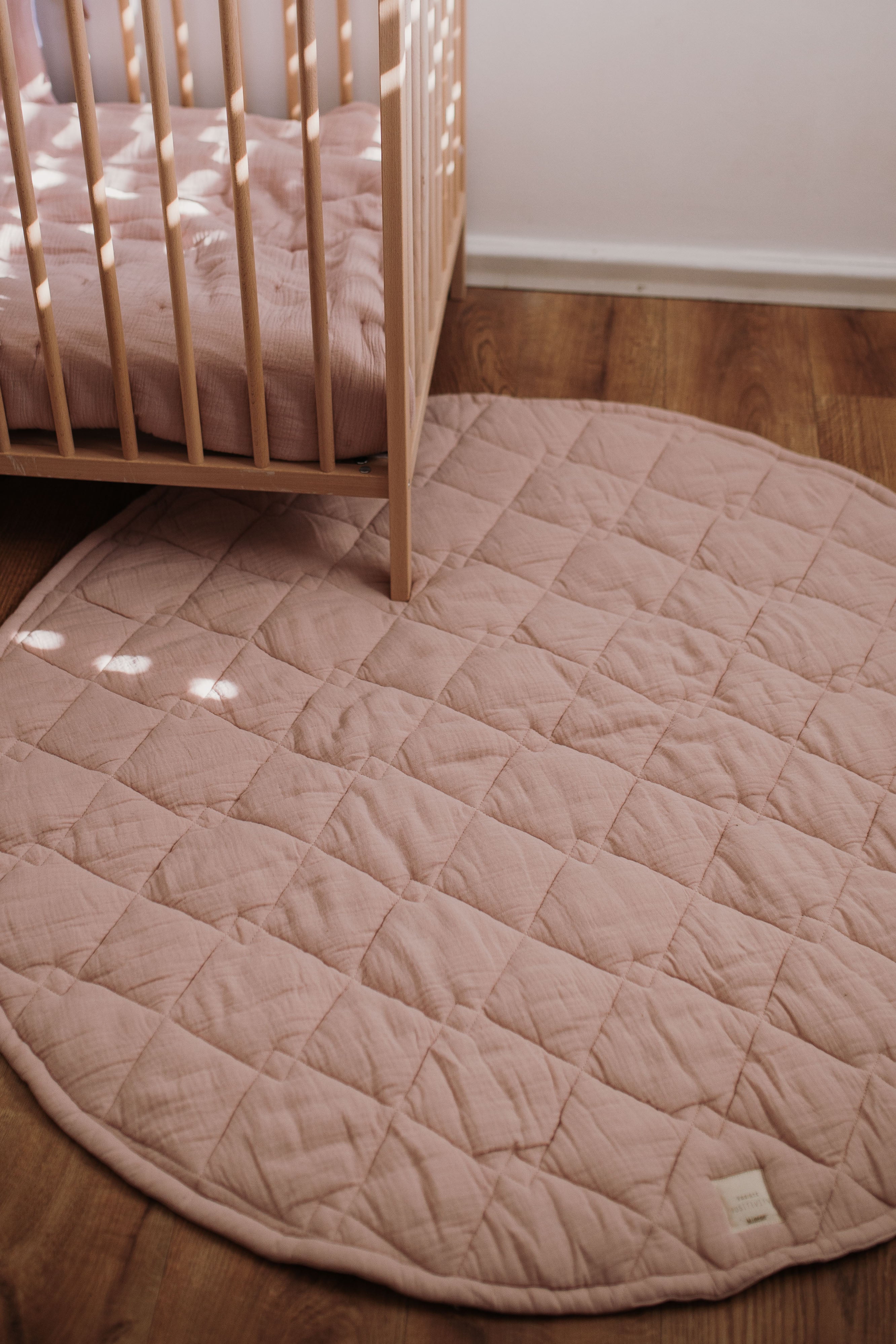 Muslin Round Quilted Play Mat 120cm